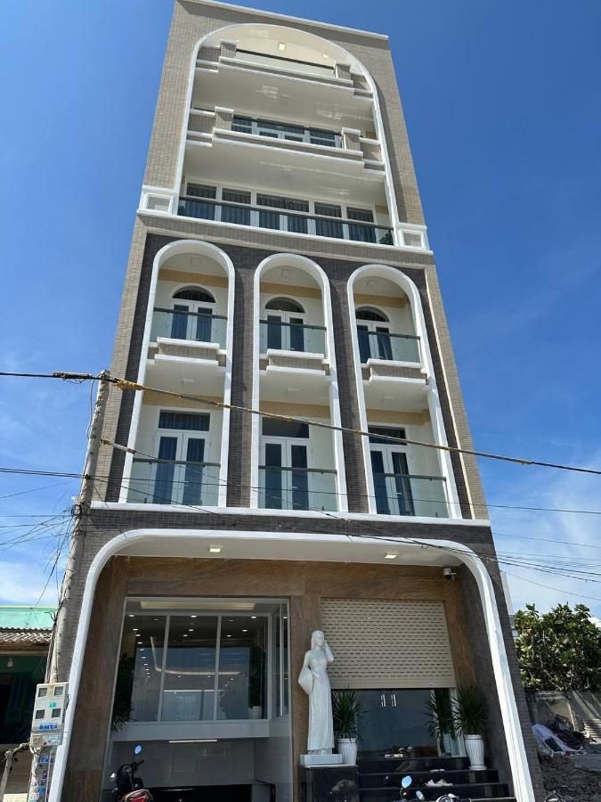 Khach San A68 Hotel Long My Екстериор снимка