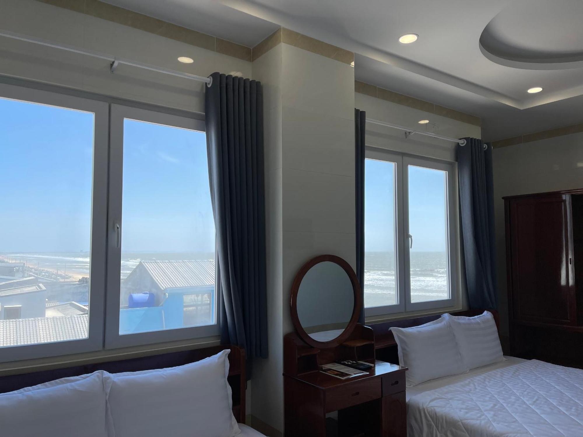 Khach San A68 Hotel Long My Екстериор снимка